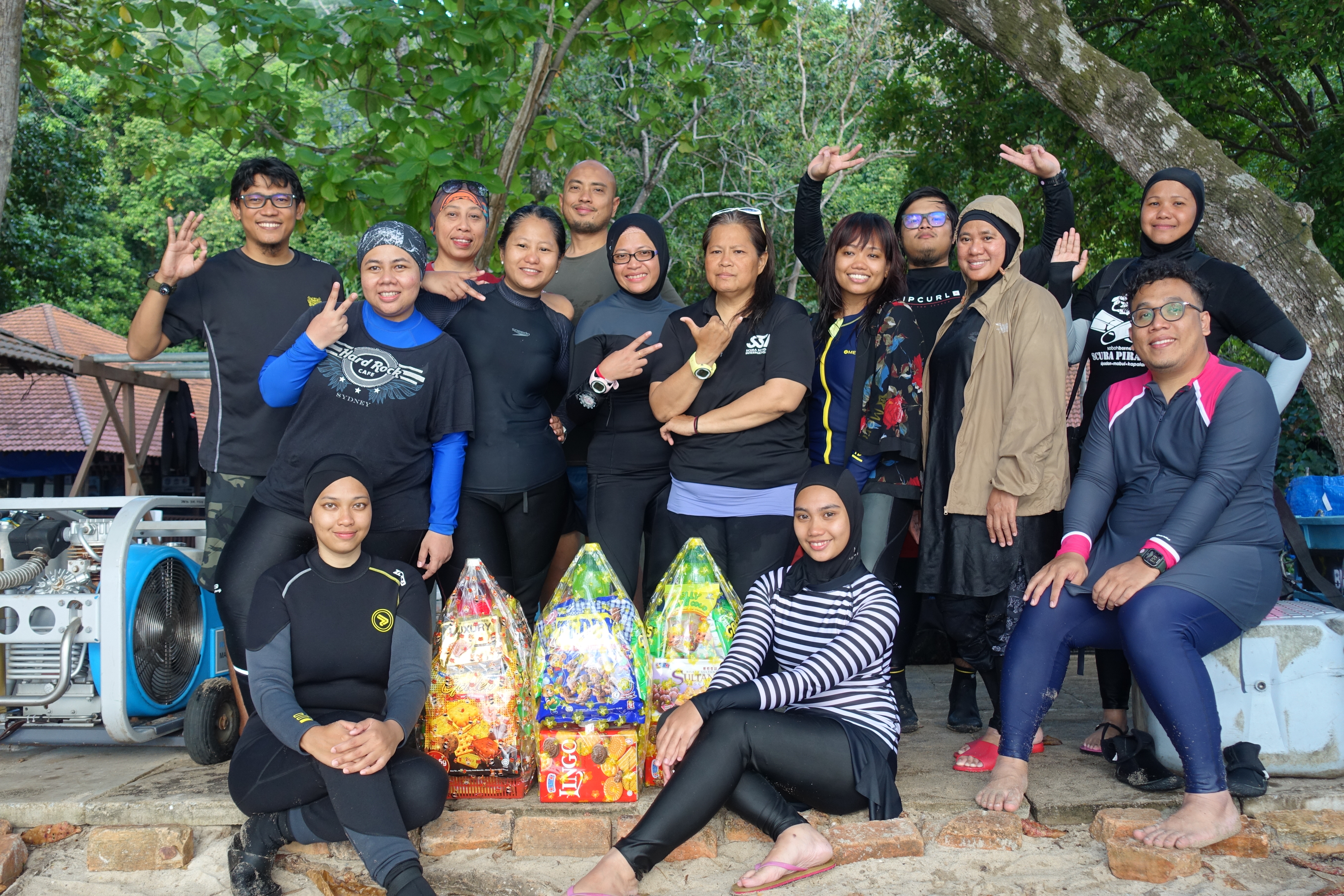 20 students gain knowledge about coral reefs and ecosystem