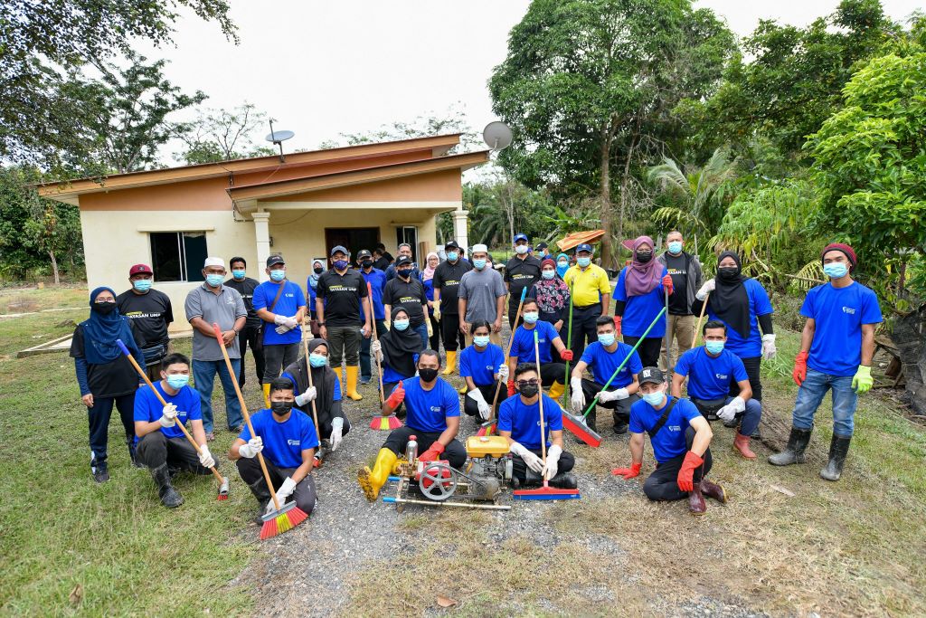 Yayasan UMP hulur sumbangan bantu mangsa banjir