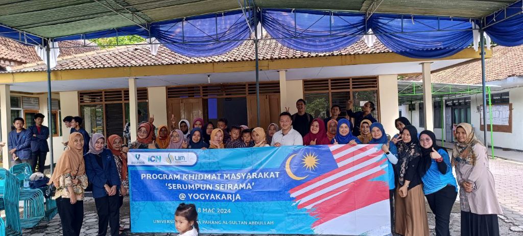 UMPSA laksana khidmat komuniti bersama masyarakat Demangrejo, Indonesia