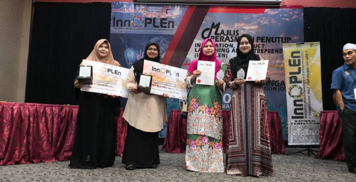 UMP language teachers won three gold medals and a silver medal at INNOPLEN 2019