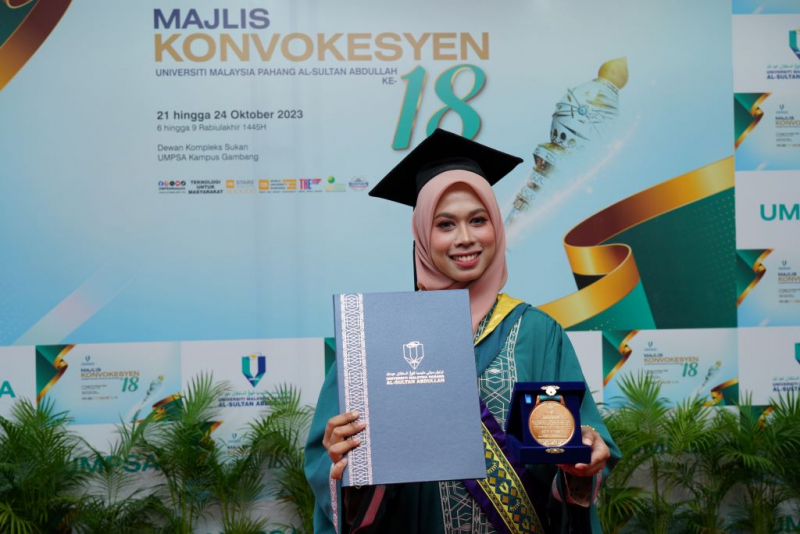 Anugerah Kecemerlangan Telekom Malaysia Berhad milik Nur Aishah, Jurutera Proses Pembuatan 
