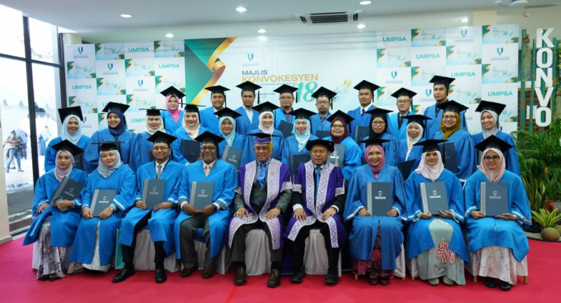 42 graduan UMPSA terima Diploma CBTM