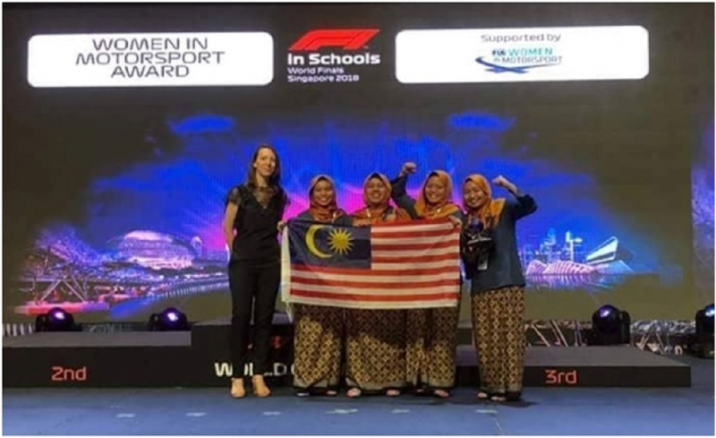 UMP kongsi kepakaran, pasukan Dex-Rac menang Kejohanan Dunia F1 In Schools  