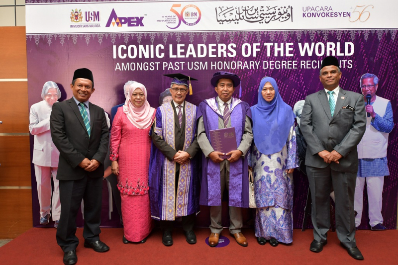 UMP Board of Director’s Chairman presented with Honorary Degree in Education Management from USM