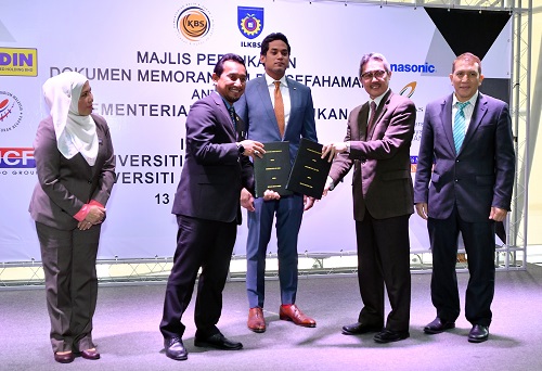 Smart-Partnership-between-UMP-and-KBS-to-benefit-Malaysian-Youths-4