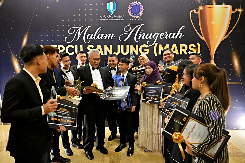 40 pelajar UMP diiktiraf raih Anugerah Mercu Sanjung