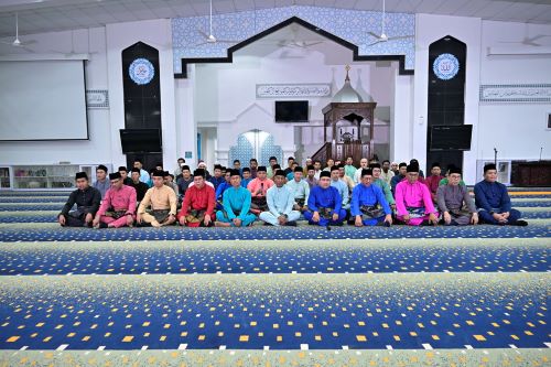 Program Semarak Ramadan Menteri KPT beramah mesra bersama pelajar UMPSA