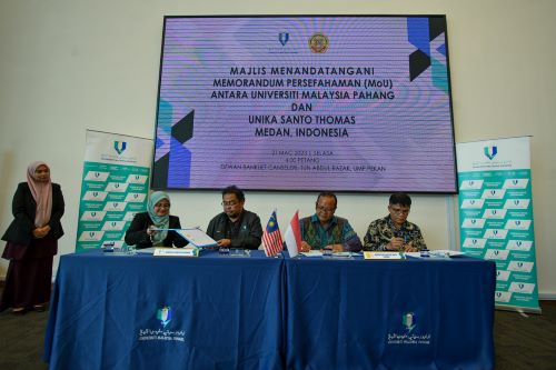UMP seals collaboration with universities from Indonesia