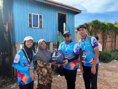 Kembara Eksplorasi Asean Yayasan UMP santuni komuniti Islam di Kemboja 