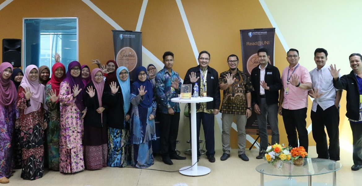 Book review on tahfiz education and soft skills by Dr. Rashidi Abbas in Sharing@BookCafe programme