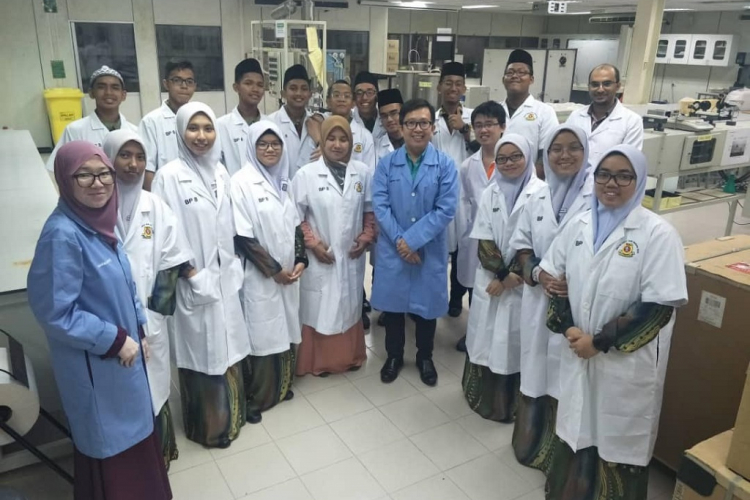 PAKAD holds workshop to help SPM students master Science subjects
