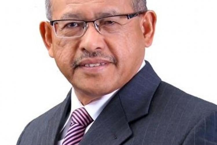  Tan Sri Dato’ Sri Abdul Aziz Abdul Rahman dilantik  Pengerusi Lembaga Pengarah UMP