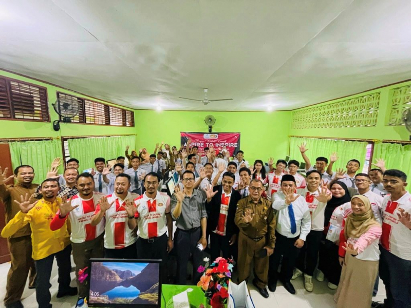   FTKPM kongsi kepakaran bersama pelajar Universitas Putra Indonesia YPTK