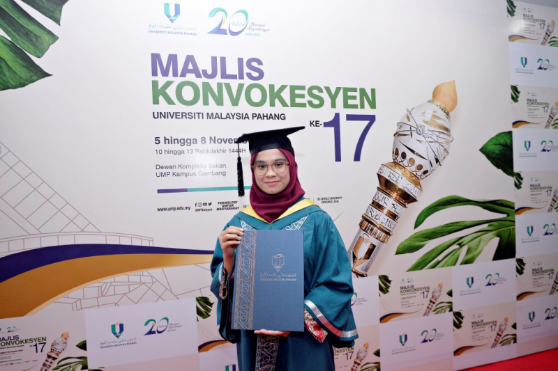Father’s strength inspires Wan Nur Ainna, receives Yayasan Pahang Excellence Prize