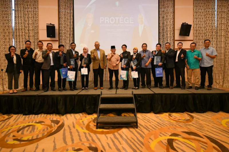 UMP celebrates 6 Protege successfully completed Perdana Fellowship Programme