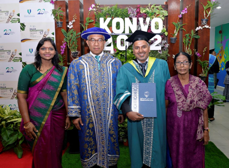 NST journalist receives master’s degree from UMP