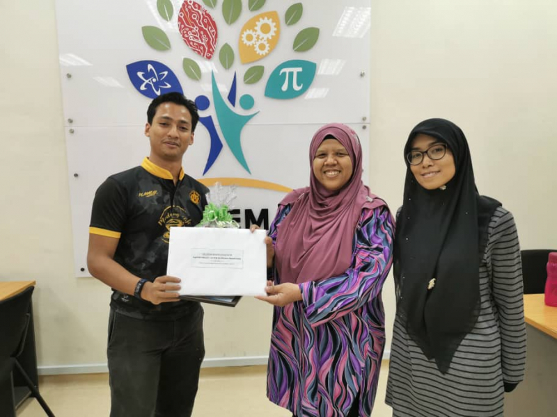 Kamil Khalili garnered Outstanding Student Award in Academic and Intellectual Development Cluster for STEM category for the year 2019