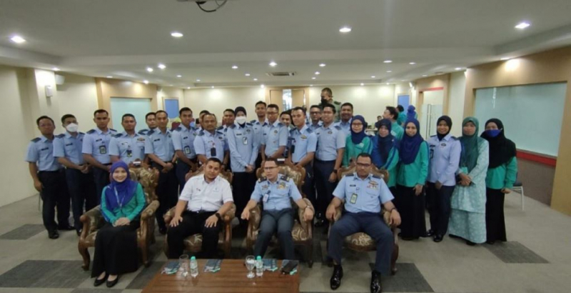 20 RAMF Officers improve English competency at UMP